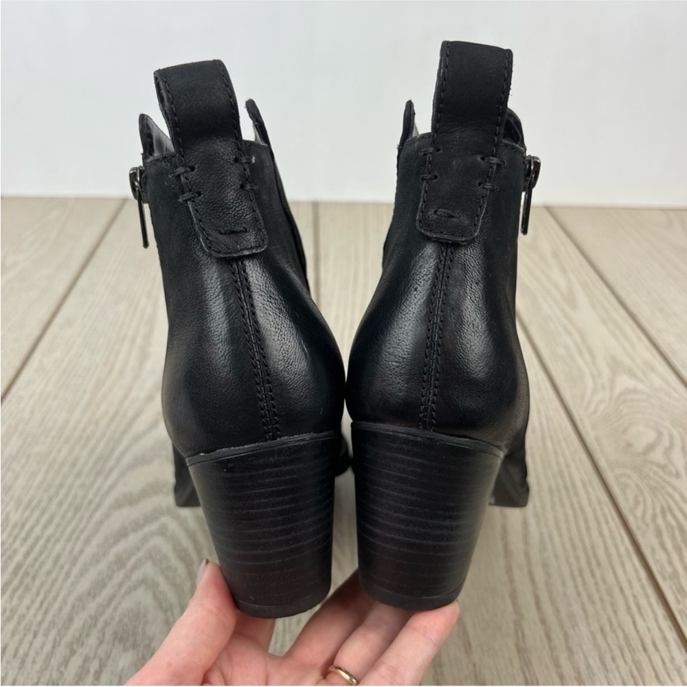 Rockport Women's Maddie Angled Ankle Zip Boots 10M Black Leather $130 - Picture 8 of 10